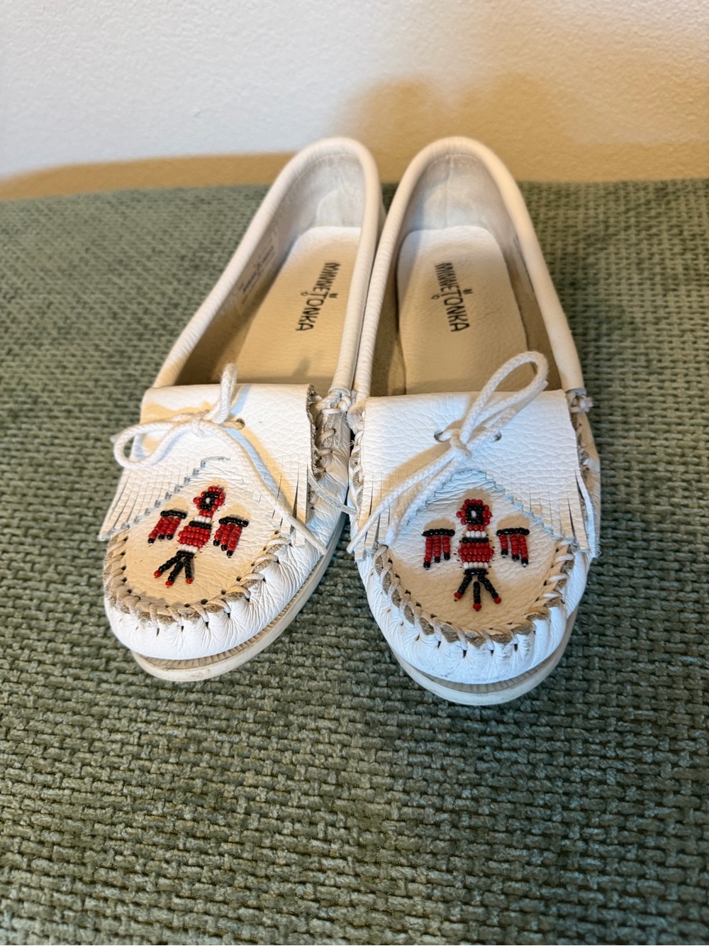 Minnetonka White Beaded Thunderbird Moccasins for Women